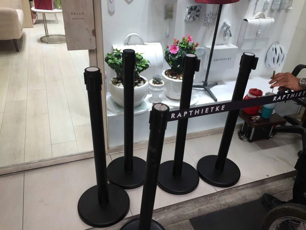 Cột Chắn Inox Dây Kéo Cao Cấp