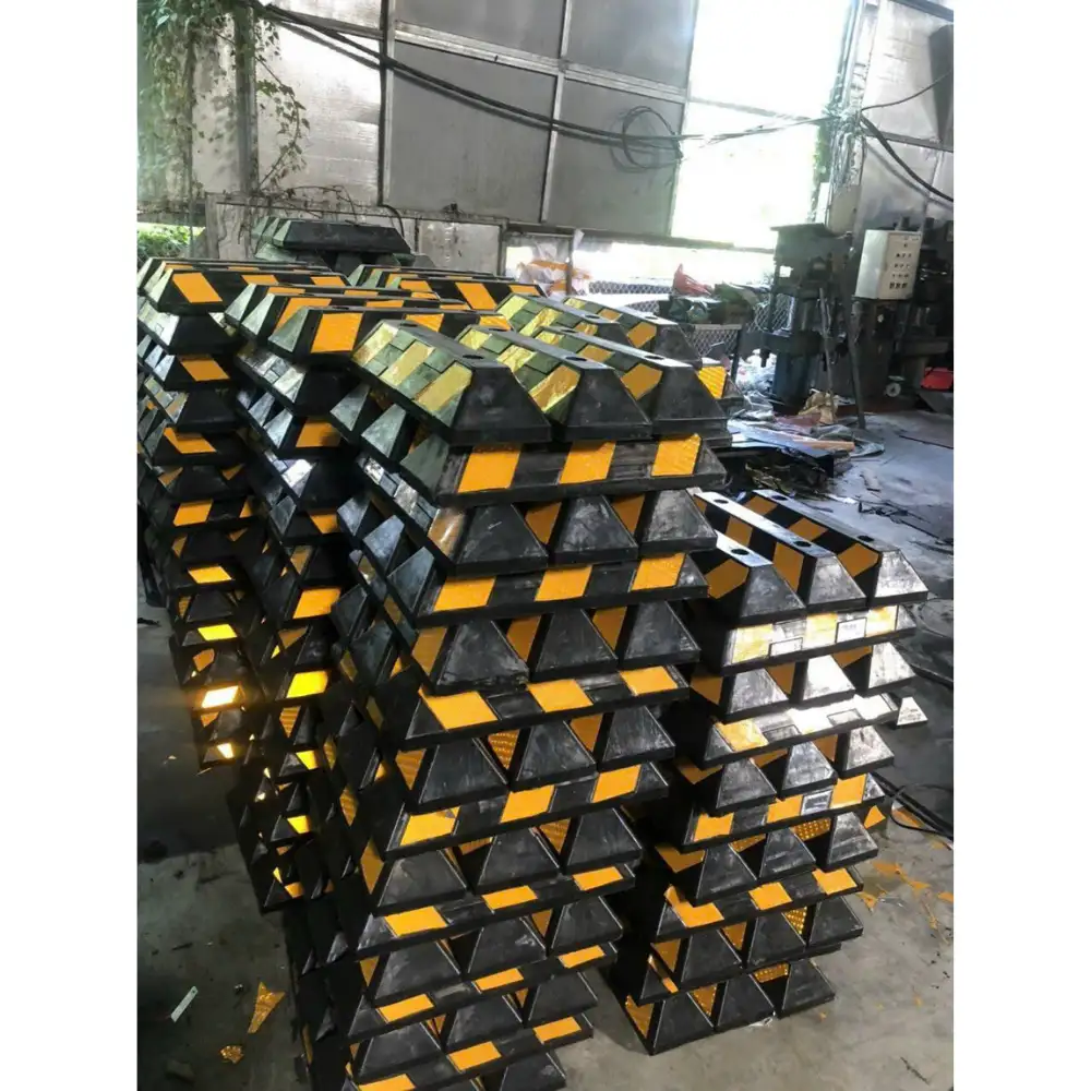 Cục canh bánh xe cao su – Giải pháp đỗ xe an toàn, chính xác