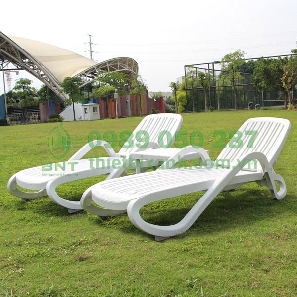 Ghế bể bơi ngoài trời bằng nhựa cao cấp đẹp mắt - sang trọng - bền bỉ