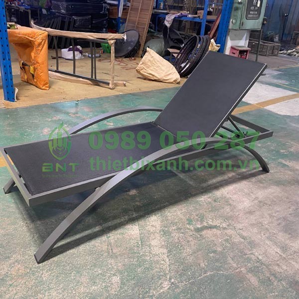 Thiết Bị Xanh chuyên cung cấp các loại ghế bể bơi, ghế hồ bơi với giá tốt