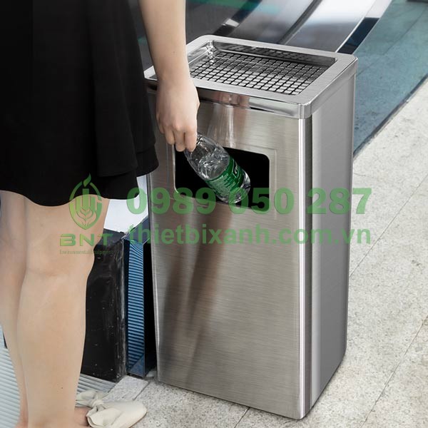Người sử dụng dễ dàng bỏ rác mà không cần mở nắp