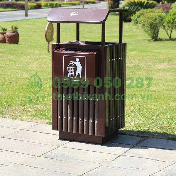 Thùng rác ngoài trời có mái che