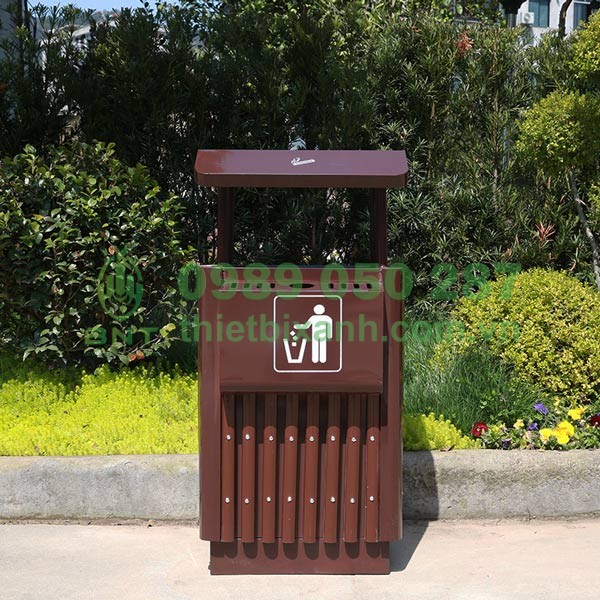Thùng rác ngoài trời có mái che