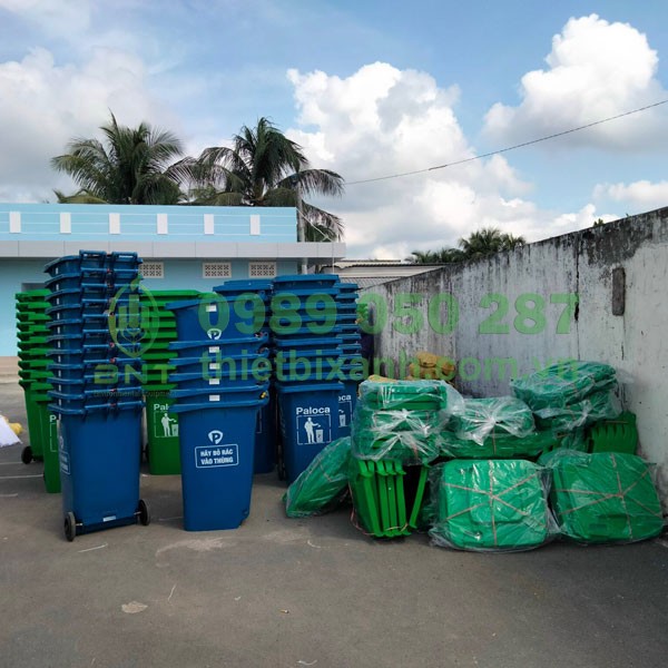 Thiết Bị Xanh chuyên cung cấp các loại thùng rác đa dạng kích thước, số lượng lớn